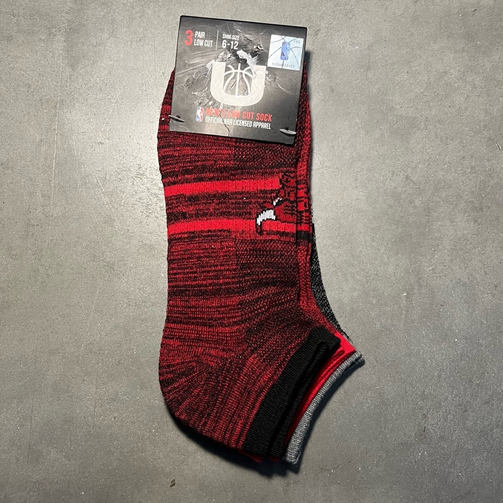 Men's NBA Chicago Bulls‎ Multicolor Low Cut Ankle Socks 3 Pack Size 6-12 NWT